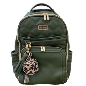 Itzy Ritzy Miracle Boss Plus Diaper Bag